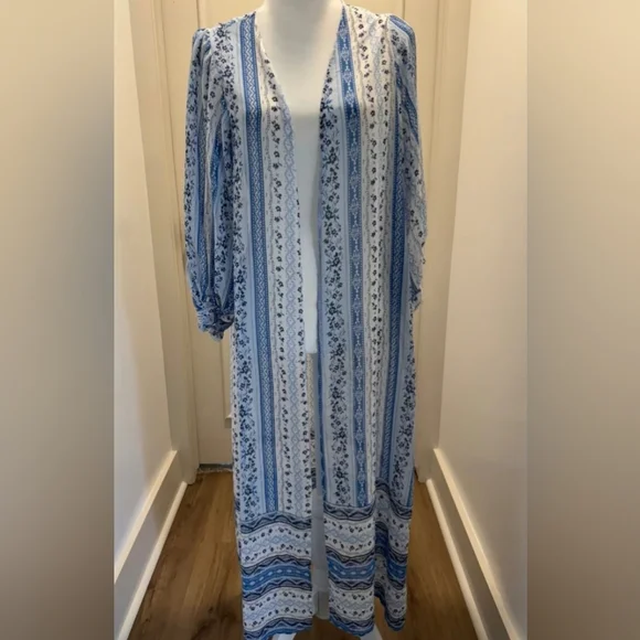 Versona Blue Floral Sheer Open Front Duster Coverup - Picture 2 of 7